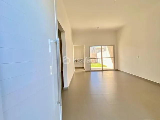Casa com 229m² 3 quartos e 3 banheiros, à venda, no bairro Parque dos Novos Estados em Campo Grande