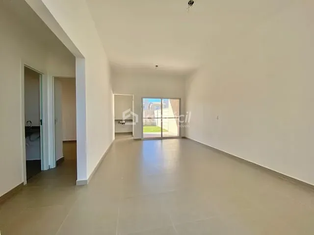 Casa com 229m² 3 quartos e 3 banheiros, à venda, no bairro Parque dos Novos Estados em Campo Grande