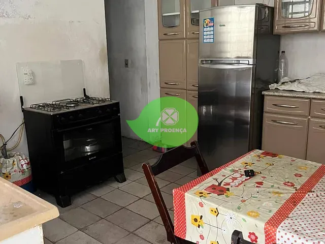 Casa 3 quartos e 2 banheiros, à venda, no bairro Parque das Laranjeiras em Sorocaba