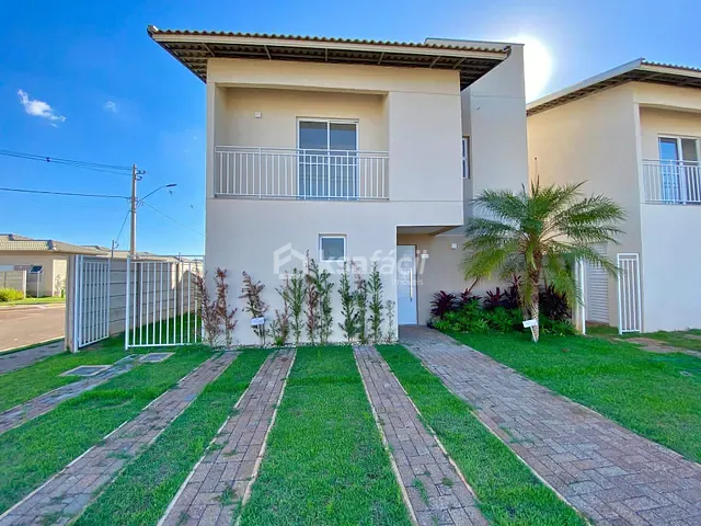 Sobrado com 191m² 3 quartos e 3 banheiros, à venda, no bairro Parque dos Novos Estados em Campo Grande