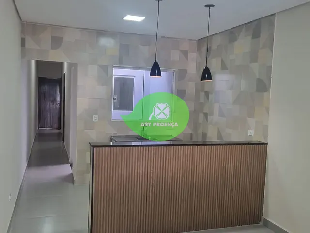Casa 2 quartos e 1 banheiro, à venda, no bairro Parque São Bento em Sorocaba