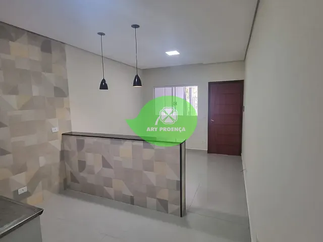 Casa 2 quartos e 1 banheiro, à venda, no bairro Parque São Bento em Sorocaba
