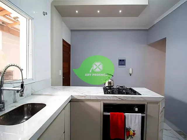 Casa 2 quartos e 1 banheiro, à venda, no bairro Jardim Karolyne em Votorantim