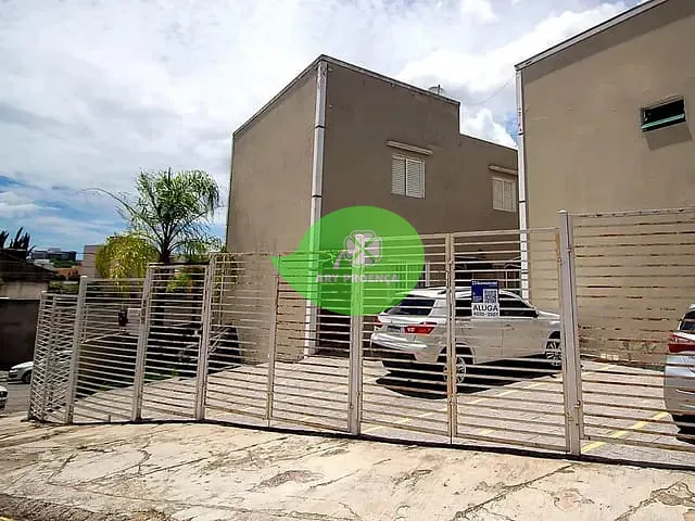 Casa 2 quartos e 1 banheiro, à venda, no bairro Jardim Karolyne em Votorantim