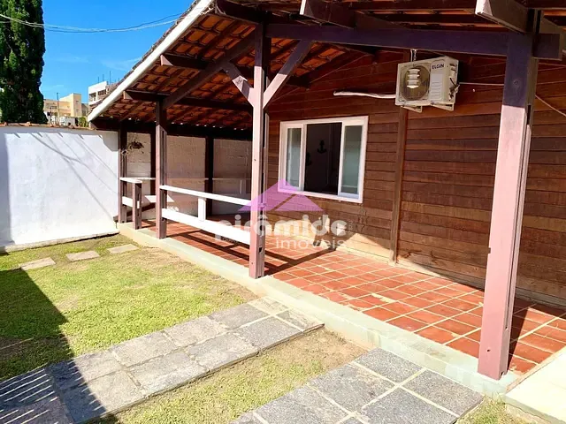 Casa com 342m² 2 quartos e 2 banheiros, à venda, no bairro Toninhas em Ubatuba