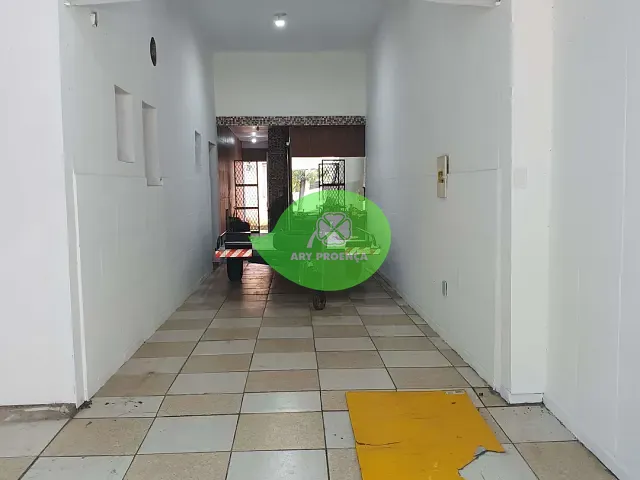 Casa com 382m², para alugar, no bairro Jardim Europa em Sorocaba