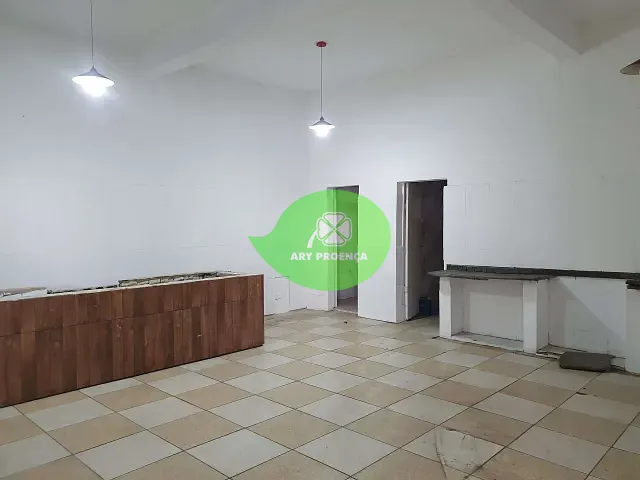 Casa com 382m², para alugar, no bairro Jardim Europa em Sorocaba