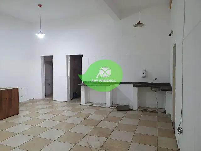 Casa com 382m², para alugar, no bairro Jardim Europa em Sorocaba