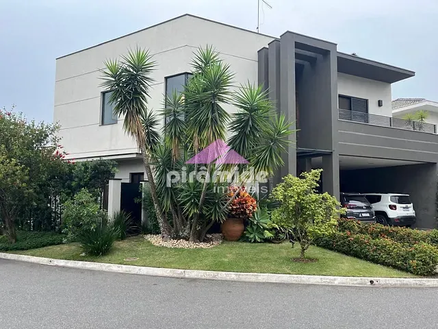 Casa com 300m² 3 quartos e 2 banheiros, à venda, no bairro Jardim das Industrias em Jacareí