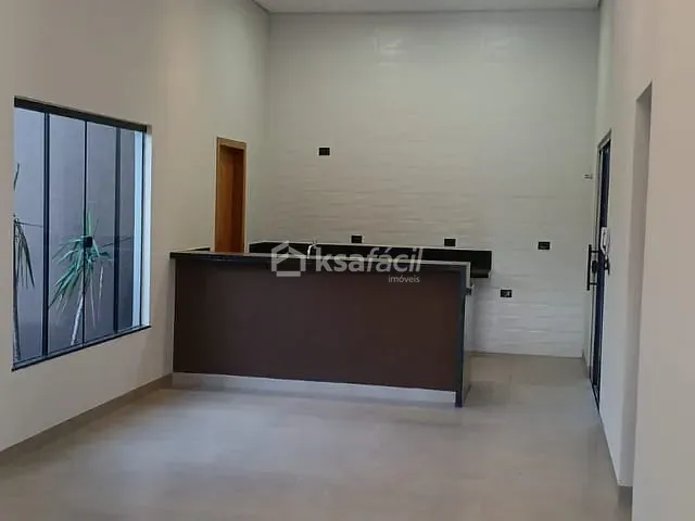 Casa com 360m² 3 quartos e 3 banheiros, à venda, no bairro Jardim Moema em Campo Grande