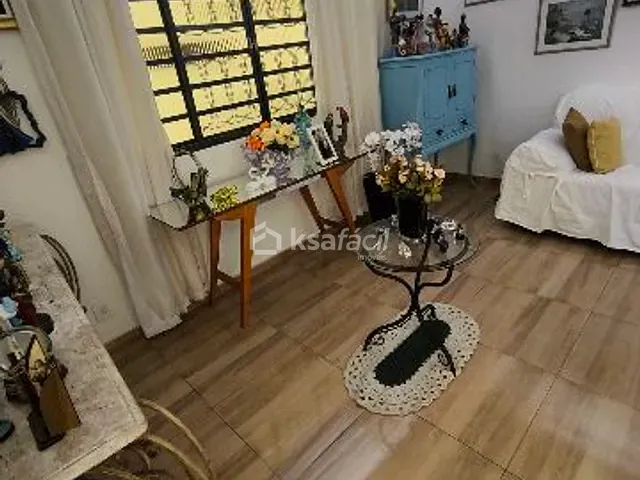 Sobrado com 369m² 4 quartos e 5 banheiros, à venda, no bairro Cabreúva em Campo Grande