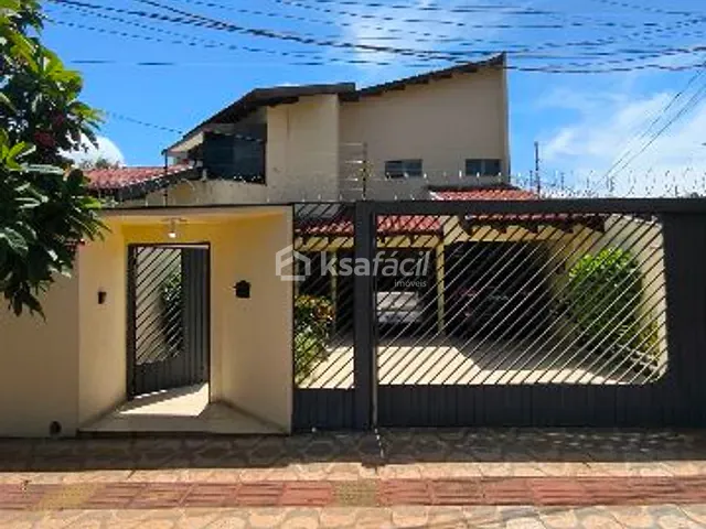 Sobrado com 369m² 4 quartos e 5 banheiros, à venda, no bairro Cabreúva em Campo Grande