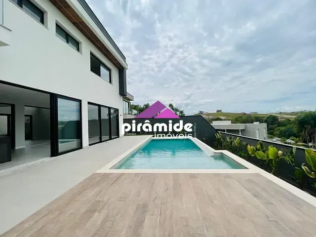 Casa com 720m² 5 quartos e 5 banheiros, à venda, no bairro Urbanova em São José dos Campos