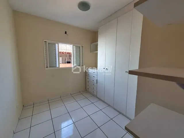 Casa com 250m² 3 quartos e 3 banheiros, à venda, no bairro Conjunto Habitacional Estrela D'Alva I em Campo Grande