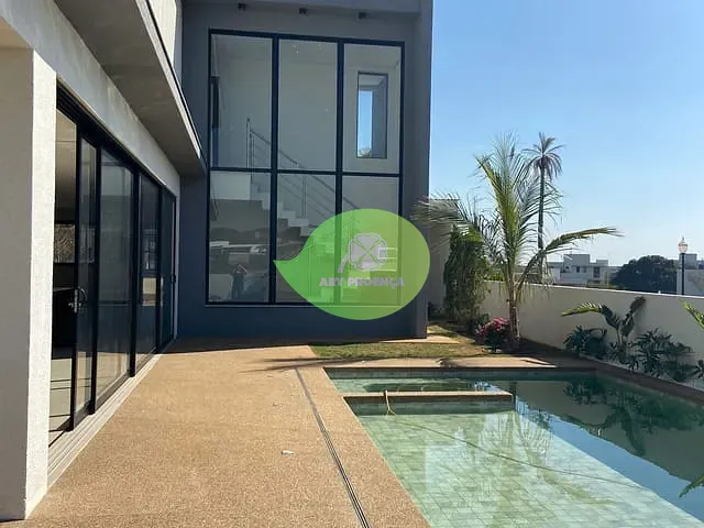 Casa 3 quartos e 4 banheiros, à venda, no bairro Condomínio Villas do Golf em Itu