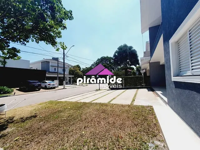 Casa com 360m² 3 quartos e 4 banheiros, à venda, no bairro Vila Branca em Jacareí