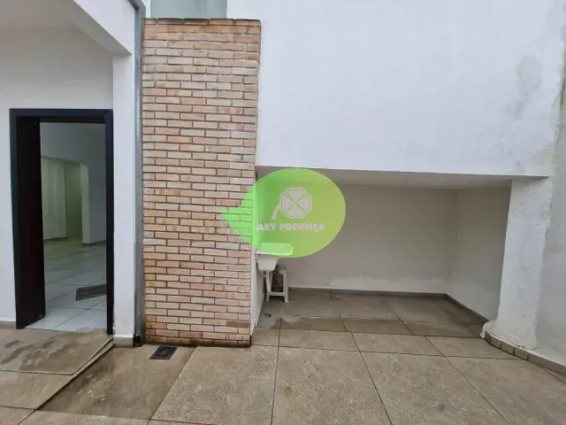 Casa 2 quartos e 1 banheiro, para alugar, no bairro Vila Progresso em Sorocaba