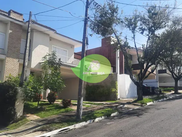 Casa 2 quartos e 3 banheiros, à venda, no bairro Aparecidinha em Sorocaba