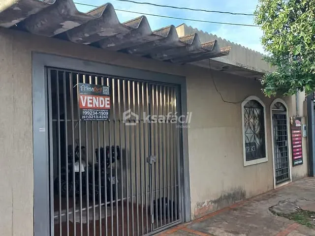 Casa com 200m² 3 quartos e 2 banheiros, à venda, no bairro Vila Bandeirante em Campo Grande