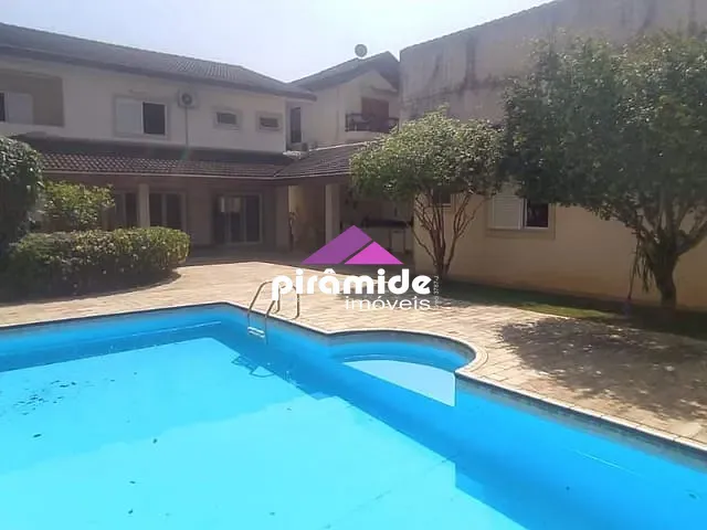 Casa com 636m² 5 quartos e 6 banheiros, à venda, no bairro Urbanova em São José dos Campos
