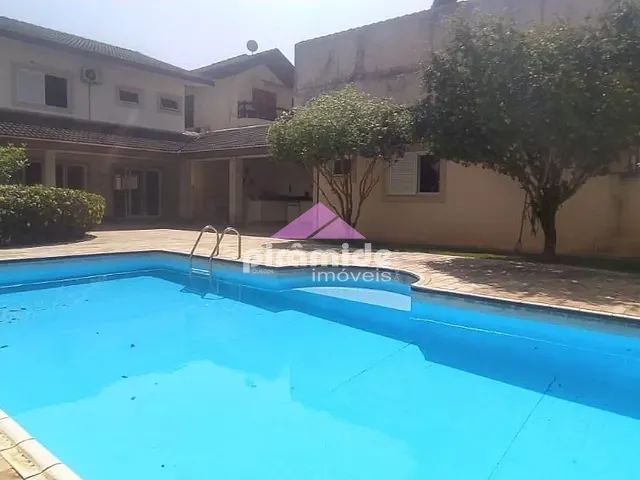 Casa com 636m² 5 quartos e 6 banheiros, à venda, no bairro Urbanova em São José dos Campos