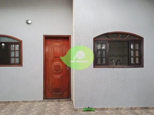 Casa 2 quartos e 2 banheiros, à venda ou para alugar, no bairro Wanel Ville em Sorocaba