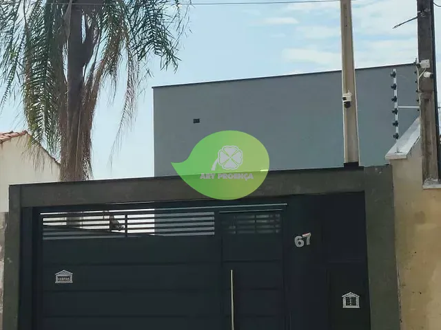 Casa 2 quartos e 2 banheiros, à venda, no bairro Jardim São Carlos em Sorocaba