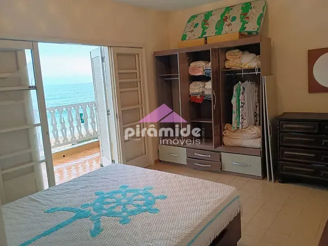 Casa com 478m² 6 quartos e 7 banheiros, à venda, no bairro Massaguaçu em Caraguatatuba