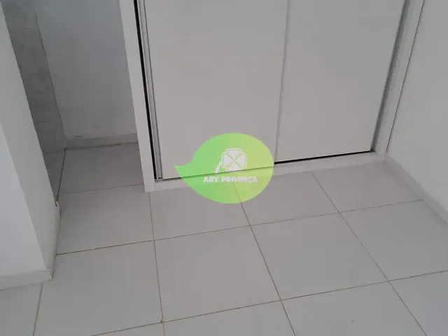 Casa 2 quartos e 2 banheiros, para alugar, no bairro Jardim Santa Catarina em Sorocaba