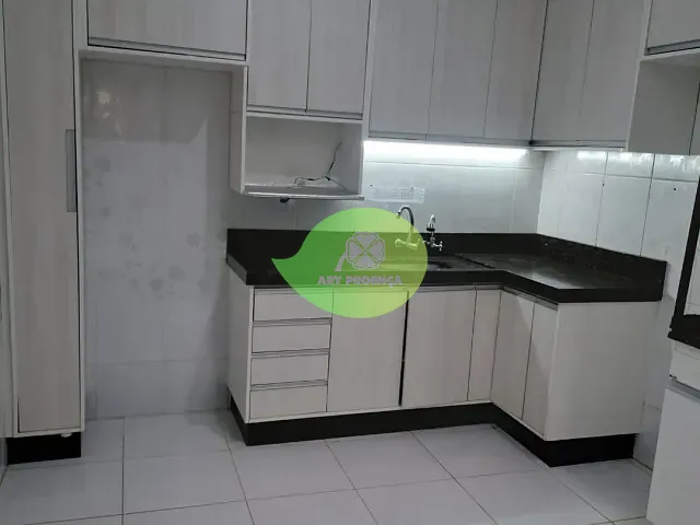 Casa 2 quartos e 2 banheiros, para alugar, no bairro Jardim Santa Catarina em Sorocaba