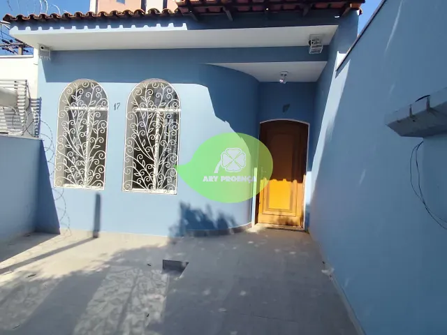 Casa com 163m² 3 quartos e 3 banheiros, para alugar, no bairro Jardim Vergueiro em Sorocaba