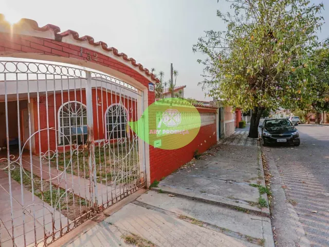 Casa com 280m² 3 quartos e 2 banheiros, à venda ou para alugar, no bairro Jardim dos Estados em Sorocaba