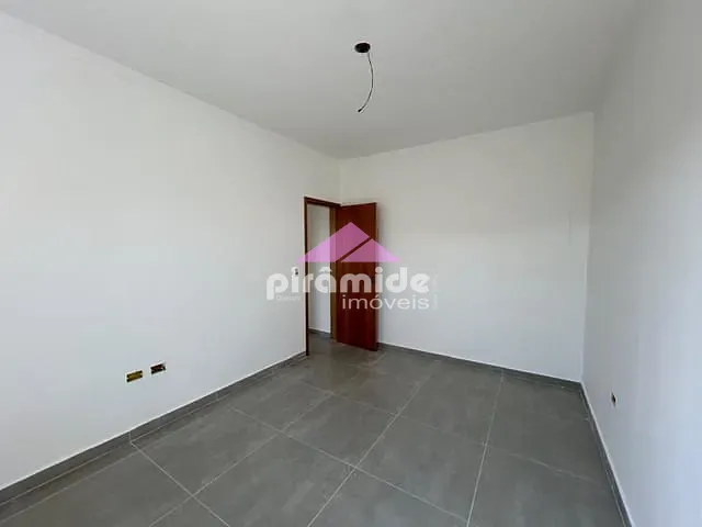 Casa com 180m² 3 quartos e 2 banheiros, à venda, no bairro Morro do Algodão em Caraguatatuba