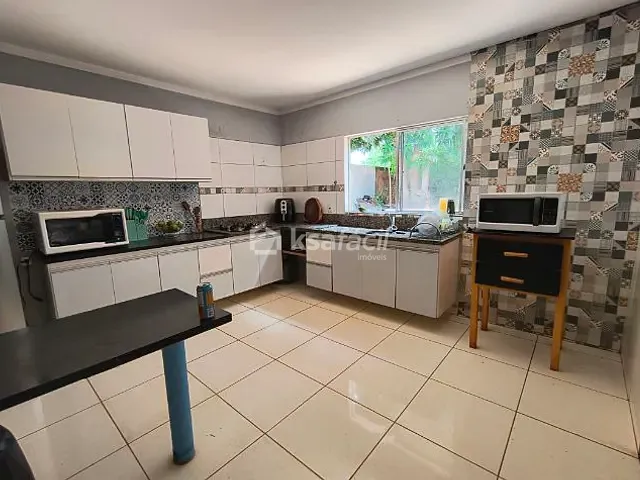 Casa com 360m² 3 quartos e 3 banheiros, à venda, no bairro Riviera Park em Campo Grande