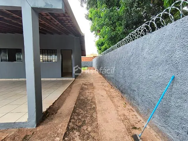 Casa com 360m² 3 quartos e 2 banheiros, à venda, no bairro Portal Caiobá em Campo Grande