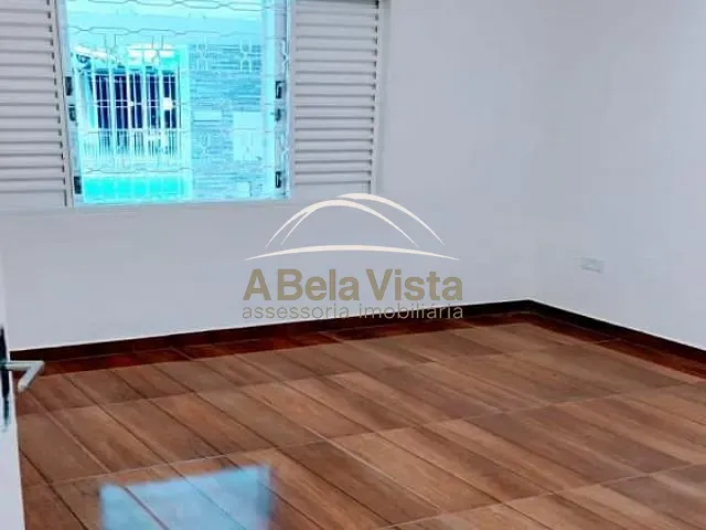Casa com 250m² 3 quartos e 2 banheiros, à venda, no bairro Cipava em Osasco
