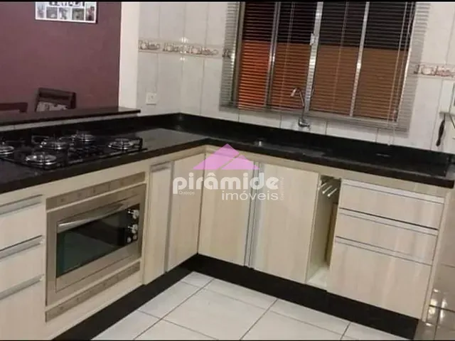 Casa com 162m² 3 quartos e 2 banheiros, à venda, no bairro Altos da Vila Paiva em São José dos Campos