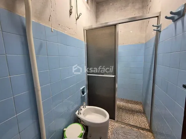 Casa com 600m² 2 quartos e 1 banheiro, à venda, no bairro Vila Carvalho em Campo Grande