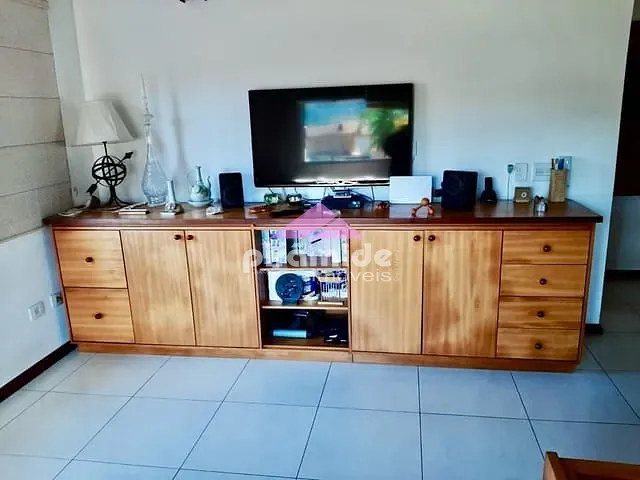 Casa com 342m² 4 quartos e 2 banheiros, à venda, no bairro Mar Verde em Caraguatatuba