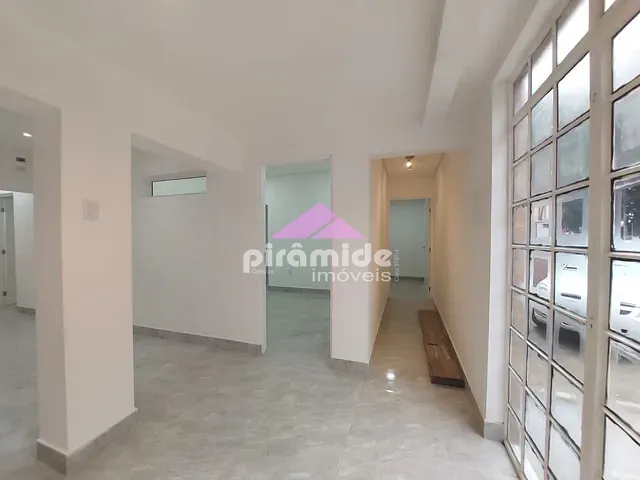 Casa com 250m², para alugar, no bairro Jardim Paulista em São José dos Campos