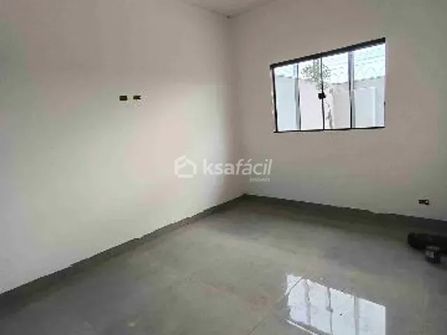 Casa com 213m² 3 quartos e 2 banheiros, à venda, no bairro Residencial Figueiras do Parque em Campo Grande