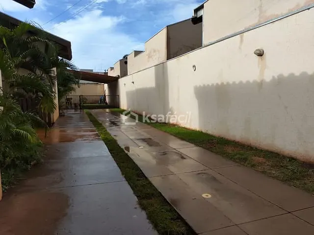Casa 2 quartos e 1 banheiro, à venda, no bairro Vila Serradinho em Campo Grande