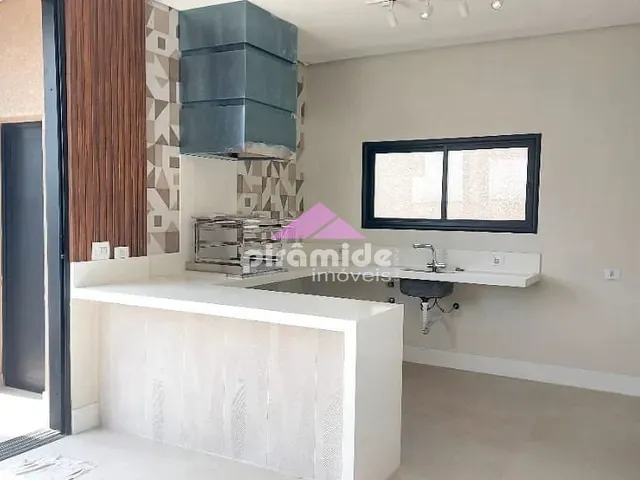 Casa com 450m² 4 quartos e 6 banheiros, à venda, no bairro Urbanova em São José dos Campos