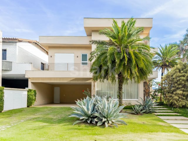 Casa com 600m², à venda, no bairro Alphaville em Santana de Parnaíba