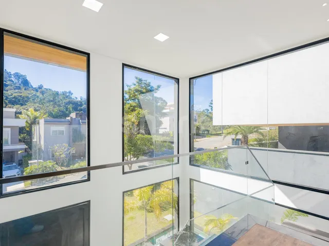 Casa com 555m², à venda, no bairro Tamboré em Santana de Parnaíba