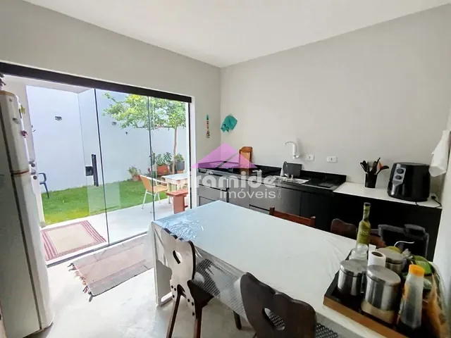 Casa com 117m² 2 quartos e 1 banheiro, à venda, no bairro Vila Betânia em São José dos Campos