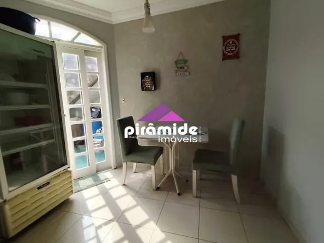 Casa com 150m² 3 quartos e 1 banheiro, à venda, no bairro Cidade Morumbi em São José dos Campos