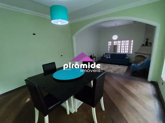 Casa com 150m² 3 quartos e 1 banheiro, à venda, no bairro Cidade Morumbi em São José dos Campos