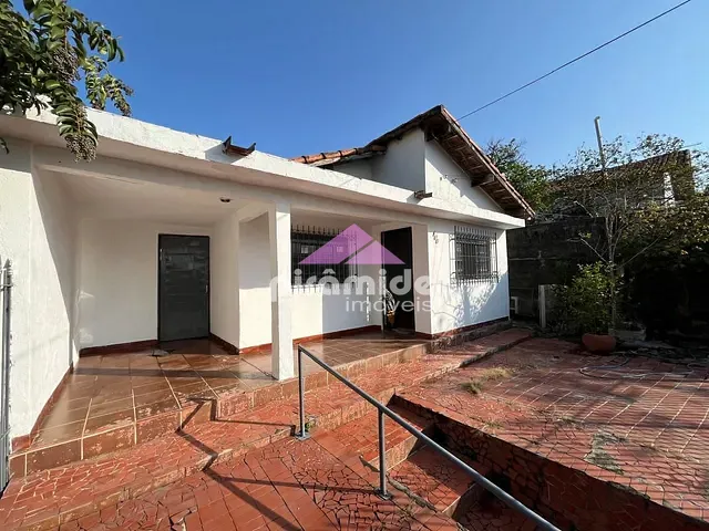 Casa com 263m² 3 quartos e 1 banheiro, à venda, no bairro Jardim São Vicente em São José dos Campos