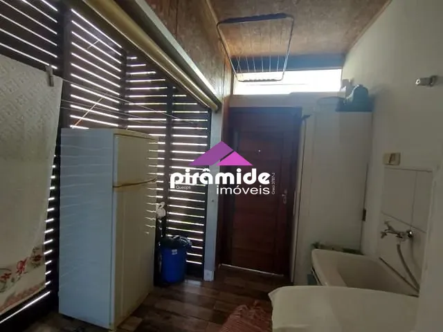 Casa com 354m² 3 quartos e 2 banheiros, à venda, no bairro Portal da Fazendinha em Caraguatatuba